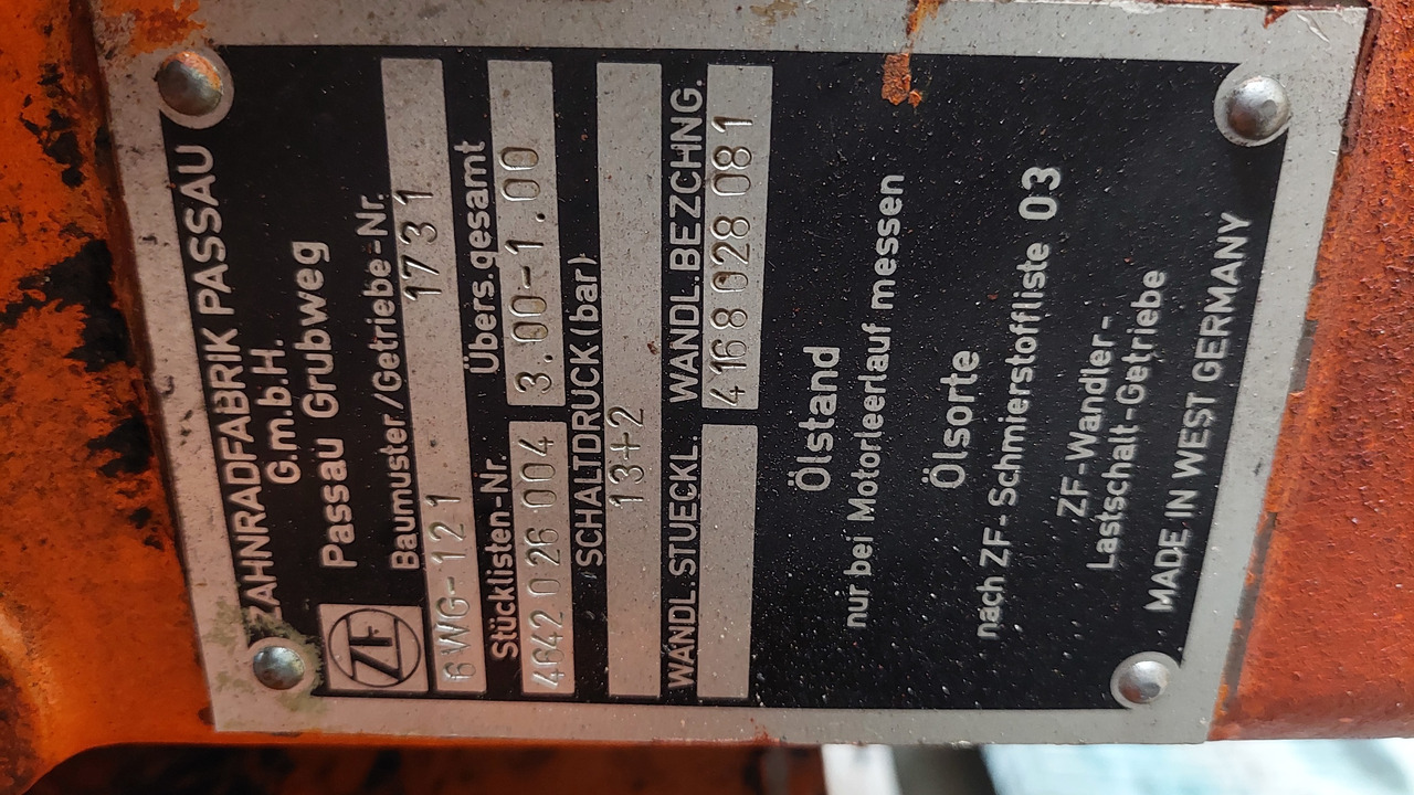 Schopf F106 spare parts - Pièces de rechange pour Équipement aéroportuaire: photos 3 Schopf F106 spare parts - Pièces de rechange pour Équipement aéroportuaire: photos 3