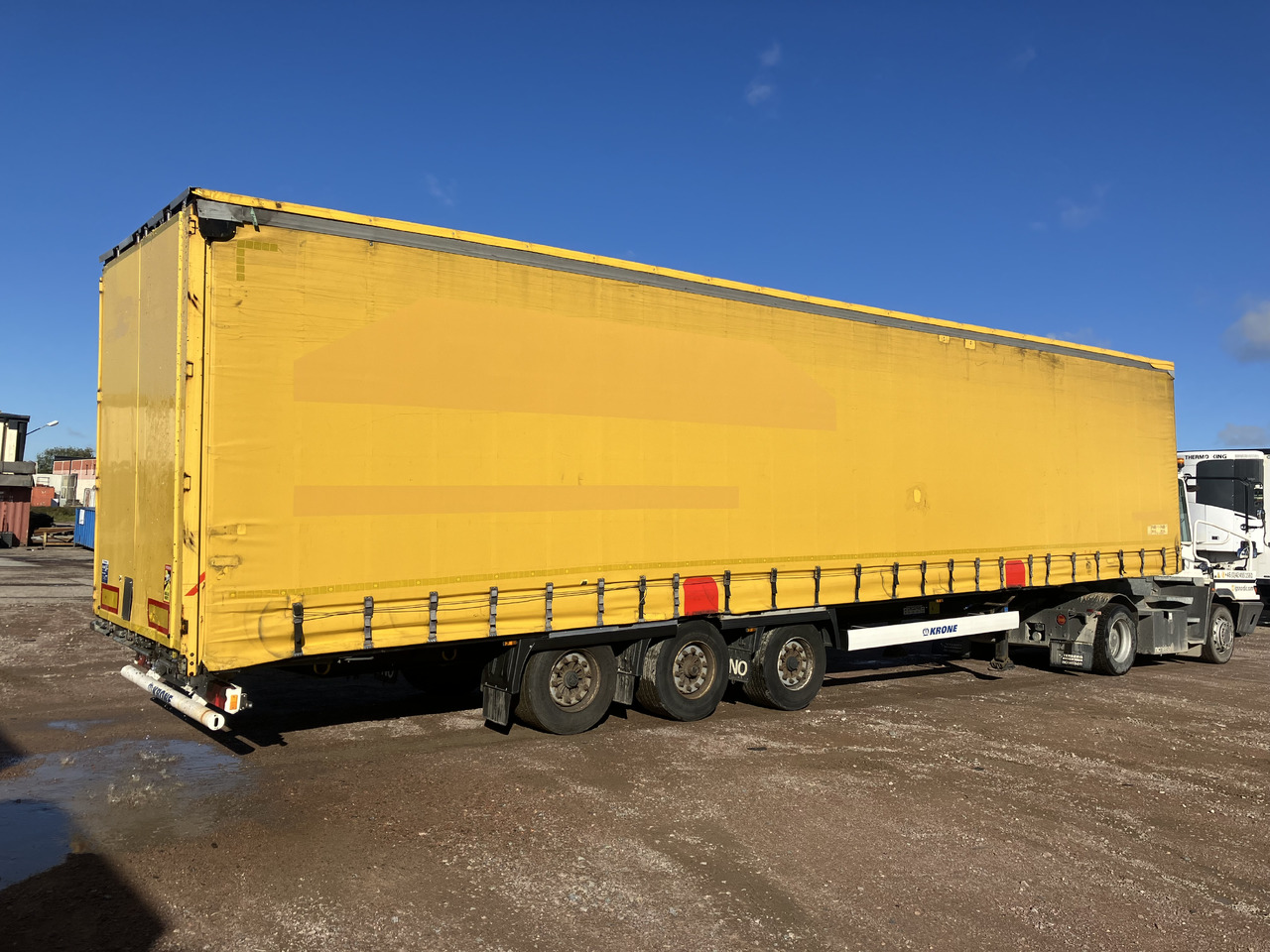 KRONE MEGA CURTAIN - LIFTING ROOF - HUCKEPACK - Semi-remorque rideaux coulissants: photos 2 KRONE MEGA CURTAIN - LIFTING ROOF - HUCKEPACK - Semi-remorque rideaux coulissants: photos 2