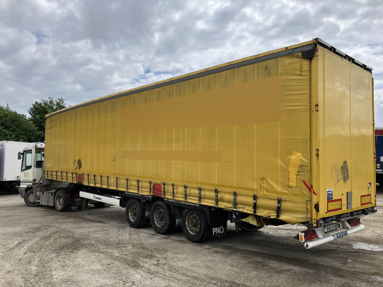 KRONE MEGA CURTAIN - LIFTING ROOF - HUCKEPACK - Semi-remorque rideaux coulissants: photos 4 KRONE MEGA CURTAIN - LIFTING ROOF - HUCKEPACK - Semi-remorque rideaux coulissants: photos 4