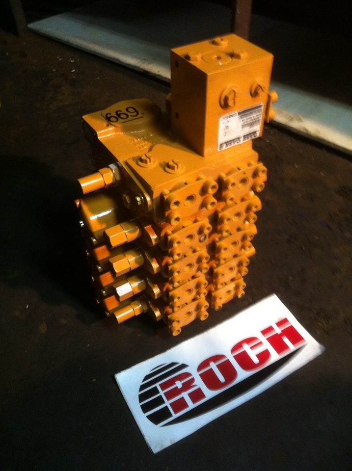 MARREL HYDRO 072944X/00 930428 P42436-91H - 4 SEKCYJNY + H4243691 - Valve hydraulique pour Engins de chantier: photos 1 MARREL HYDRO 072944X/00 930428 P42436-91H - 4 SEKCYJNY + H4243691 - Valve hydraulique pour Engins de chantier: photos 1