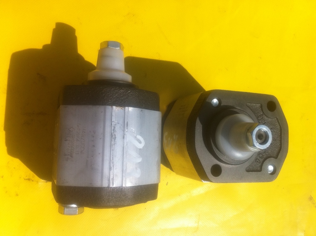 MARZOCCHI GHP2BK4-D-13 - Pompe hydraulique pour Engins de chantier: photos 1 MARZOCCHI GHP2BK4-D-13 - Pompe hydraulique pour Engins de chantier: photos 1