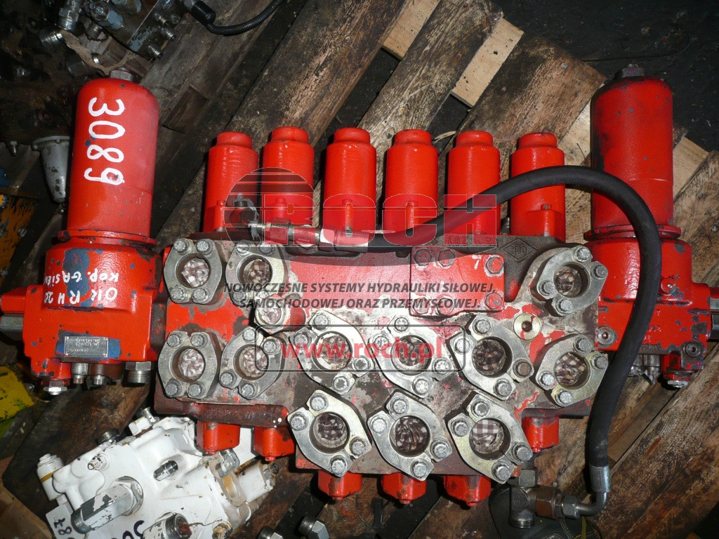 O&K 1273588 129 1129456 V2 28193 + 319049/5 - 6 SEKCYJNY - Valve hydraulique: photos 1 O&K 1273588 129 1129456 V2 28193 + 319049/5 - 6 SEKCYJNY - Valve hydraulique: photos 1