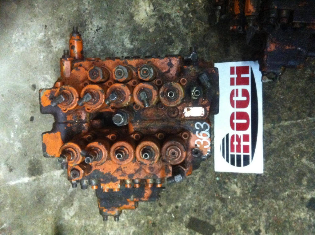 SHIBAURA DX28-3 - 10 SEKCYJNY - Valve hydraulique pour Engins de chantier: photos 1 SHIBAURA DX28-3 - 10 SEKCYJNY - Valve hydraulique pour Engins de chantier: photos 1