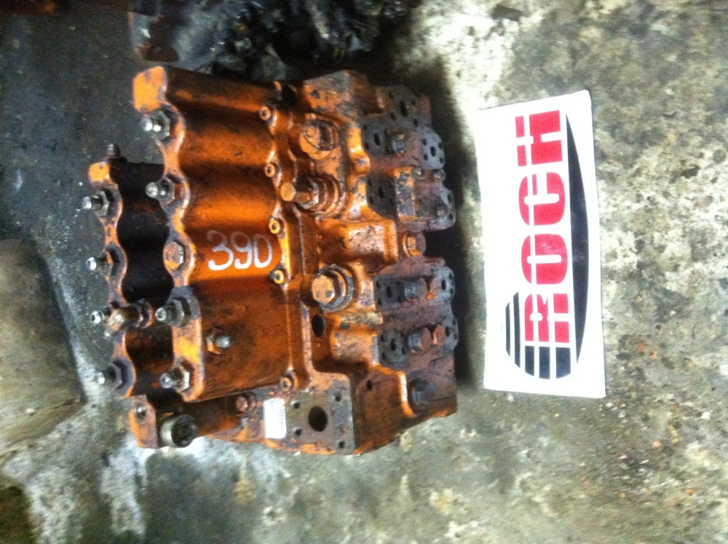 ZEXEL 307842-0040 31994 427 1412 - 9 SEKCYJNY - Valve hydraulique pour Engins de chantier: photos 1 ZEXEL 307842-0040 31994 427 1412 - 9 SEKCYJNY - Valve hydraulique pour Engins de chantier: photos 1