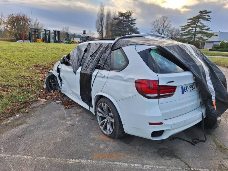 BMW X5 - SUV: photos 3 BMW X5 - SUV: photos 3