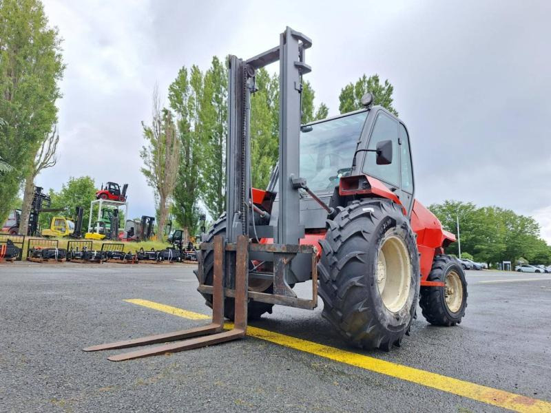 Manitou M30.2 - Chariot tout terrain: photos 4 Manitou M30.2 - Chariot tout terrain: photos 4