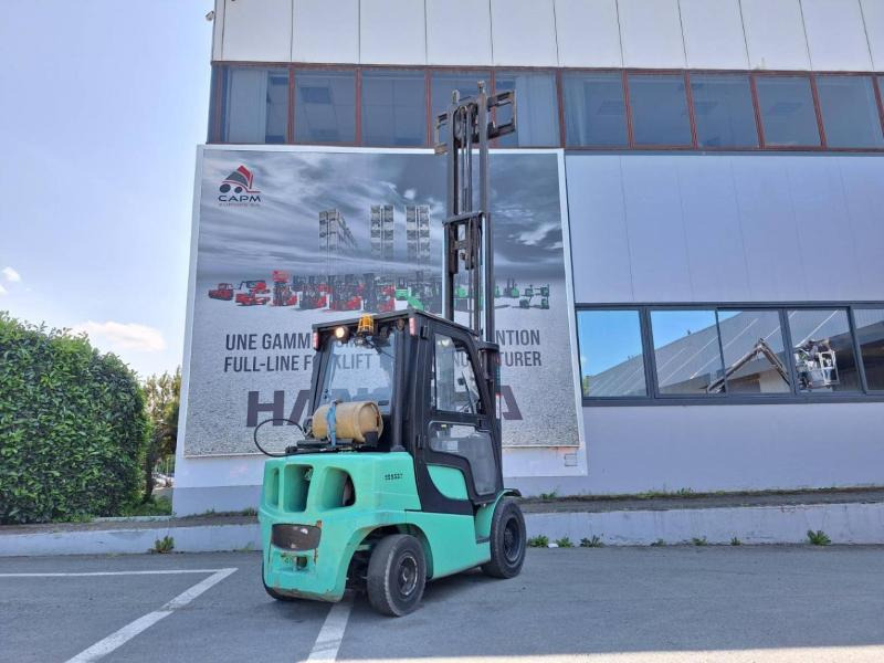 Chariot élévateur à gaz Yale GLP30VX: photos 12