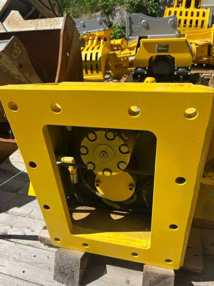 Epiroc Betonabbruchzange CB950 - Cisaille de démolition pour Engins de chantier: photos 3 Epiroc Betonabbruchzange CB950 - Cisaille de démolition pour Engins de chantier: photos 3