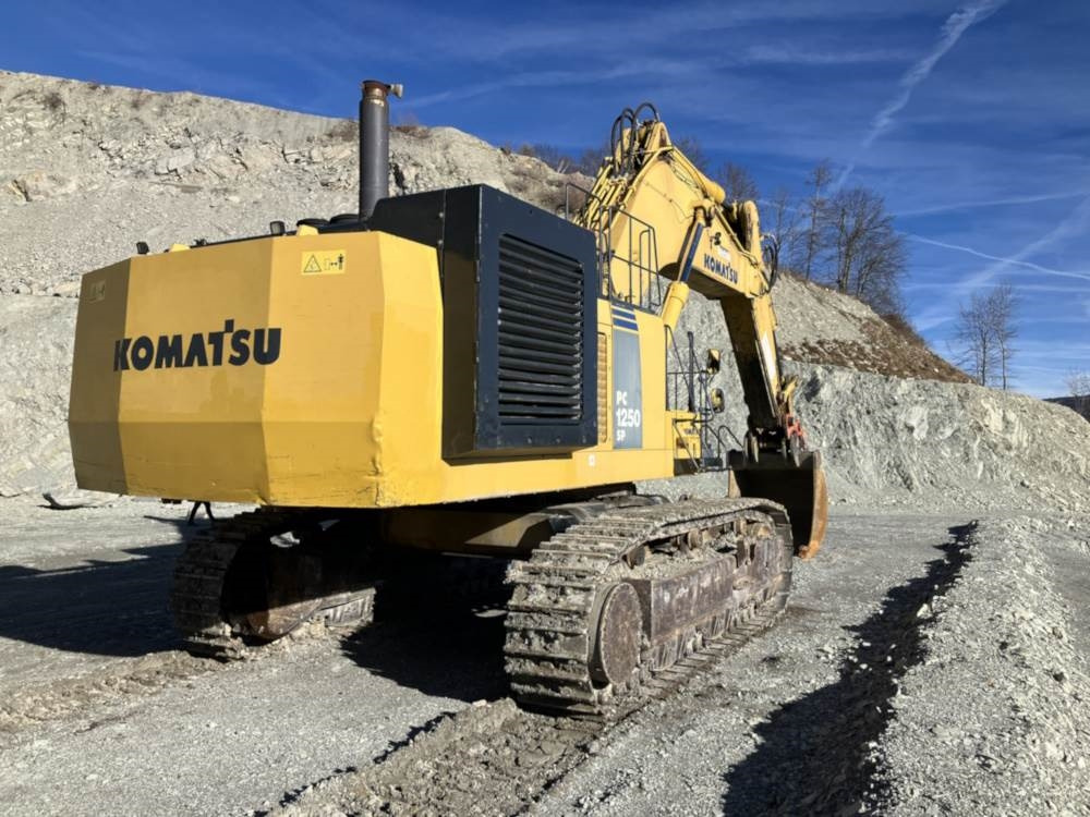 Komatsu PC1250-8 - Pelle sur chenille: photos 2 Komatsu PC1250-8 - Pelle sur chenille: photos 2