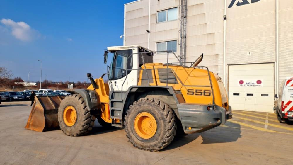 Liebherr 556 - Chargeuse sur pneus: photos 5 Liebherr 556 - Chargeuse sur pneus: photos 5
