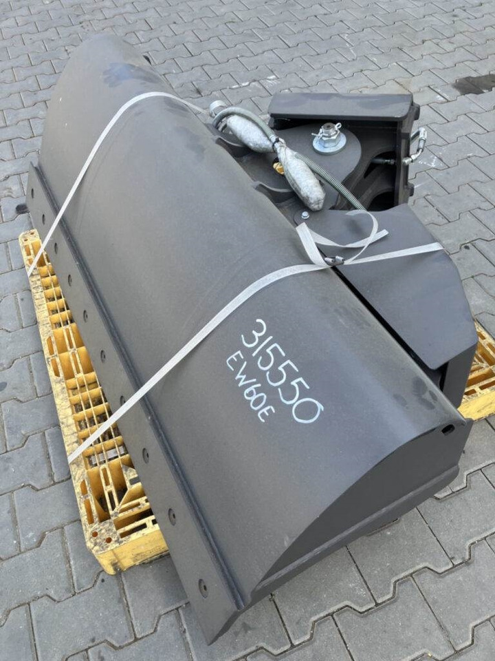 Volvo Böschungslöffel schwenkbar - Festanbau - Tractopelle: photos 3 Volvo Böschungslöffel schwenkbar - Festanbau - Tractopelle: photos 3