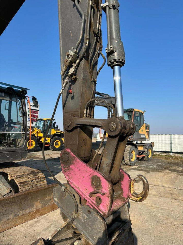 Volvo ECR145EL - Pelle sur chenille: photos 5 Volvo ECR145EL - Pelle sur chenille: photos 5