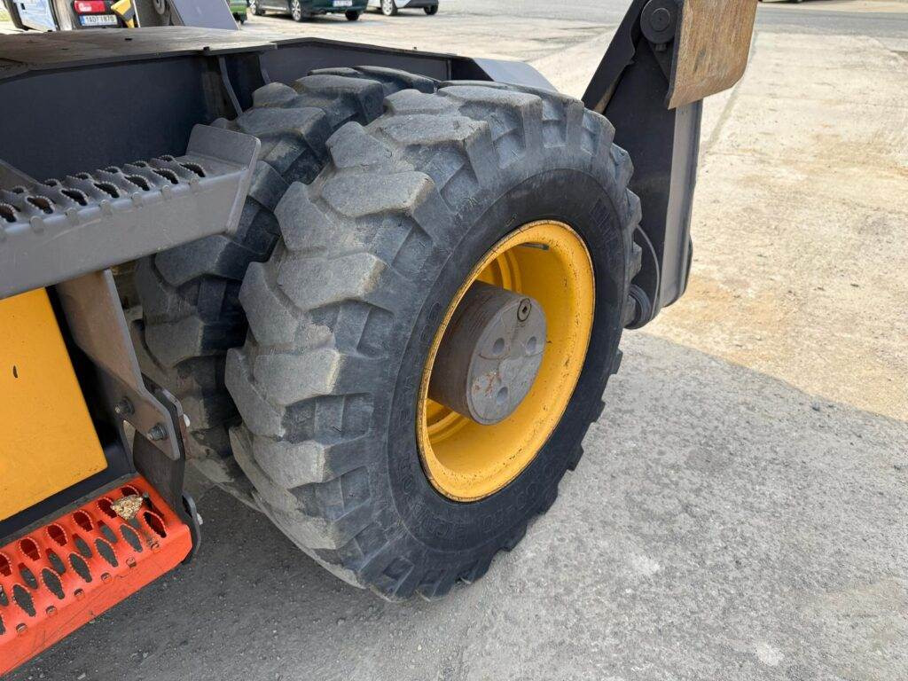Pelle sur pneus Volvo EWR150E: photos 12