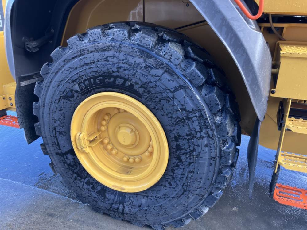 Chargeuse sur pneus Volvo L120H: photos 8