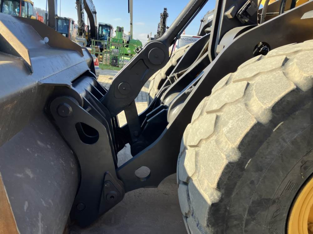 Volvo L150H - Chargeuse sur pneus: photos 5 Volvo L150H - Chargeuse sur pneus: photos 5