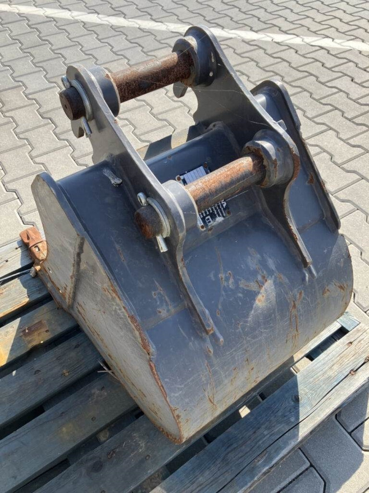 Volvo Tieflöffel mit Zähne - Festanbau - Tractopelle: photos 2 Volvo Tieflöffel mit Zähne - Festanbau - Tractopelle: photos 2