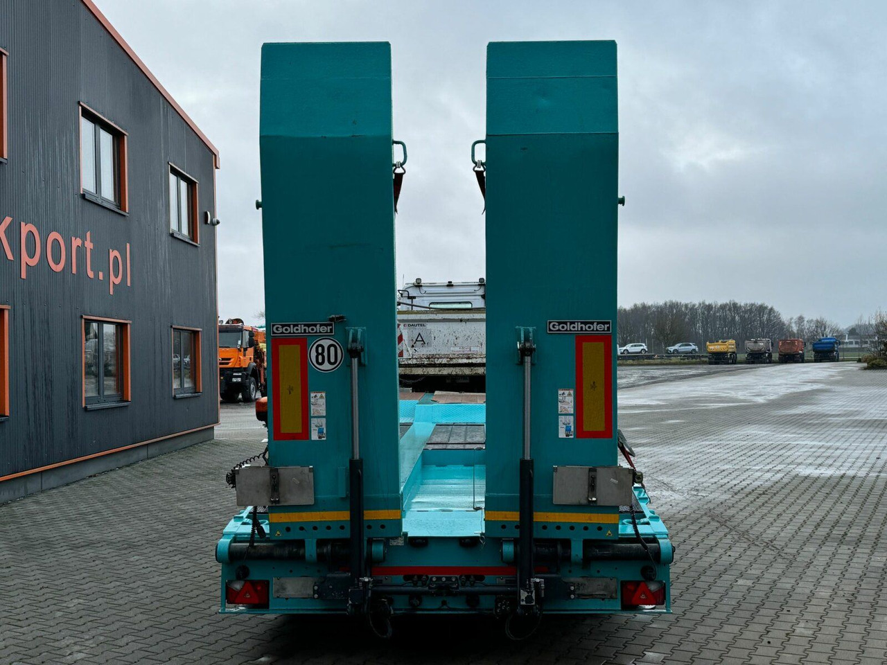 Goldhofer TU 4 EXPERT 4870 Tieflader Anhänger - Remorque porte-engin surbaissée: photos 5 Goldhofer TU 4 EXPERT 4870 Tieflader Anhänger - Remorque porte-engin surbaissée: photos 5