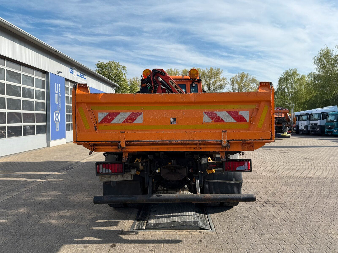 MAN TGA 18.360 4x4 Dreiseiten-Kipper Kran PALFINGER - Camion benne, Camion grue: photos 4 MAN TGA 18.360 4x4 Dreiseiten-Kipper Kran PALFINGER - Camion benne, Camion grue: photos 4
