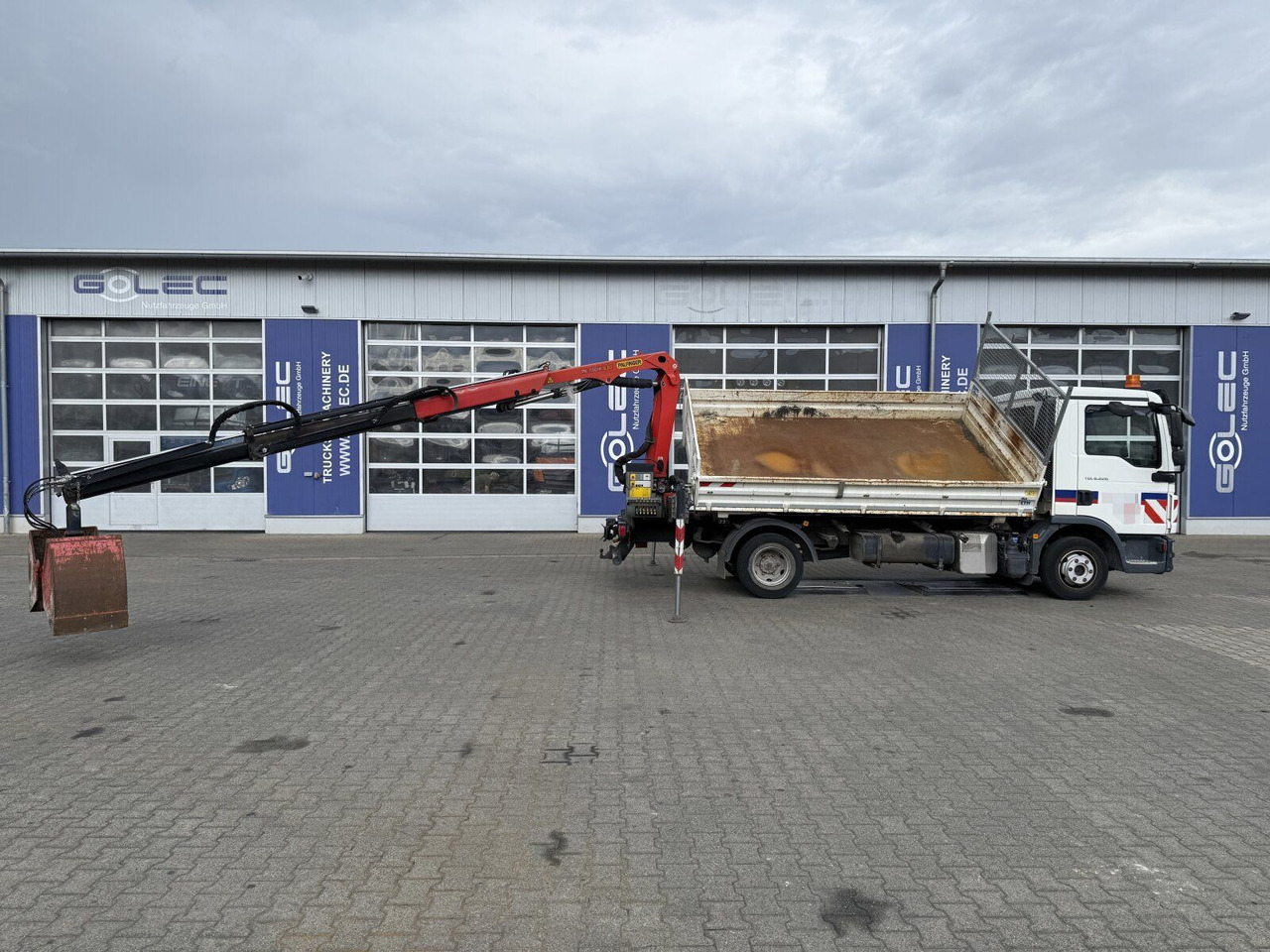 MAN TGL 8.220 4x2 Kipper Kran Palfinger 7.001-K A - Utilitaire benne: photos 4 MAN TGL 8.220 4x2 Kipper Kran Palfinger 7.001-K A - Utilitaire benne: photos 4