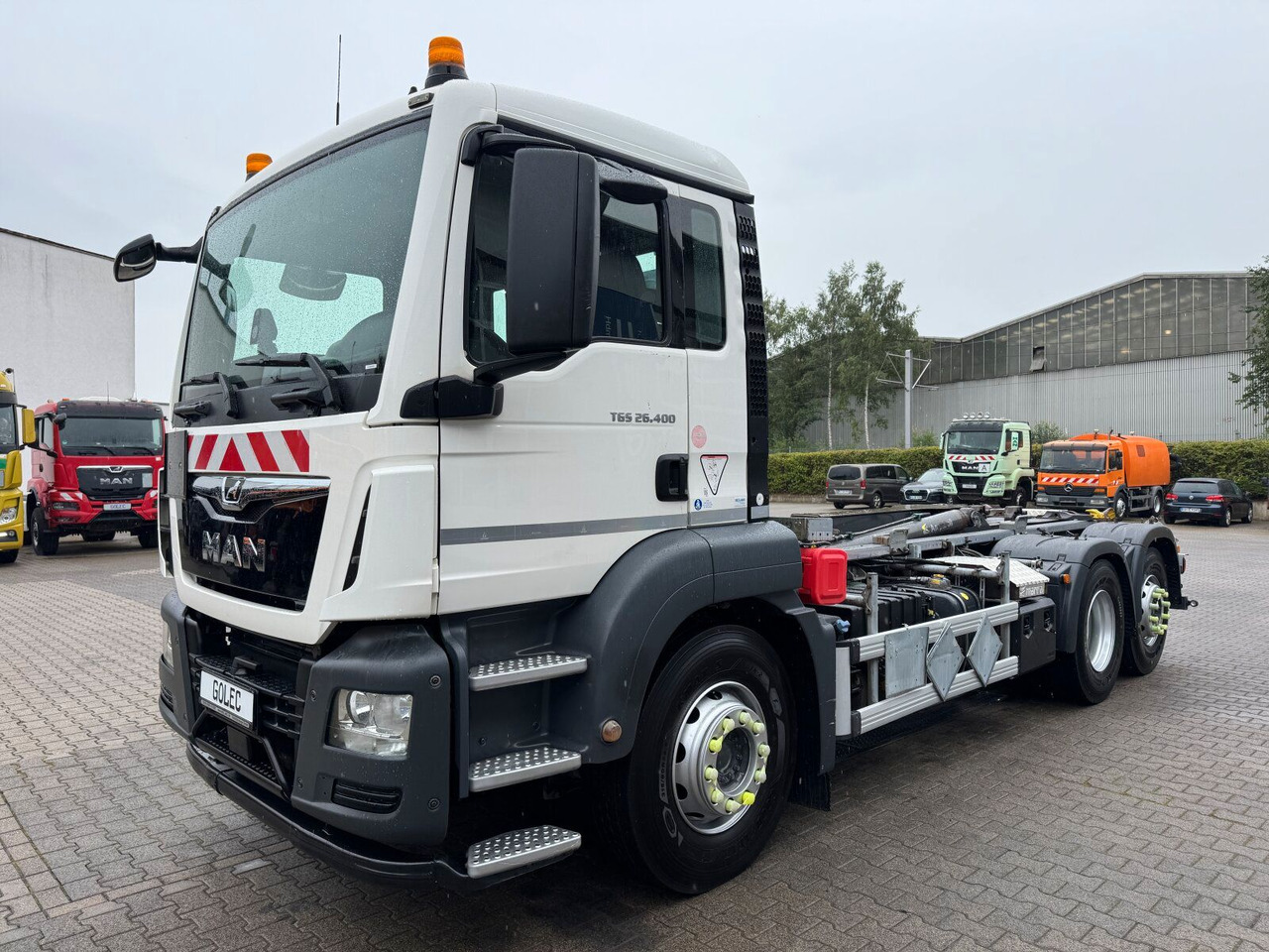 MAN TGS 26.400 6x2-4 Abrollkipper Lift-Lenkachse - Camion ampliroll, Camion grue: photos 2 MAN TGS 26.400 6x2-4 Abrollkipper Lift-Lenkachse - Camion ampliroll, Camion grue: photos 2