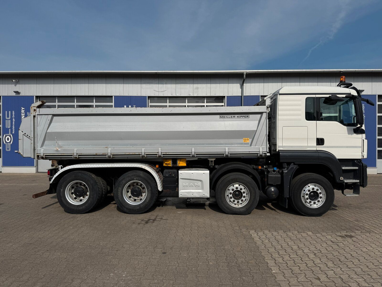 MAN TGS 35.460 8x4 BL Kipper Meiller Bordmatik - Camion benne: photos 5 MAN TGS 35.460 8x4 BL Kipper Meiller Bordmatik - Camion benne: photos 5