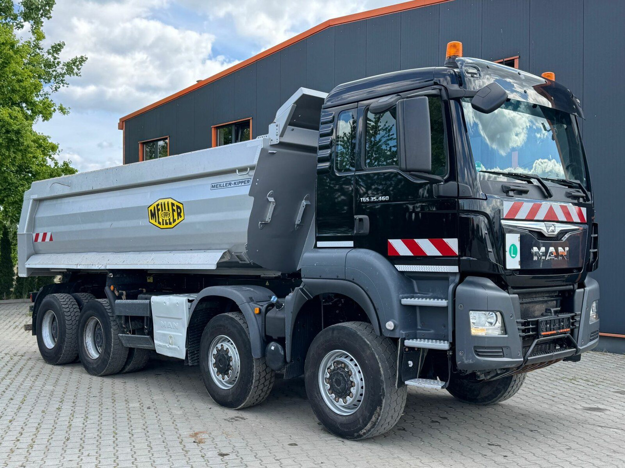 MAN TGS 35.460 8x6 BB Muldenkipper Meiller - Camion benne: photos 1 MAN TGS 35.460 8x6 BB Muldenkipper Meiller - Camion benne: photos 1