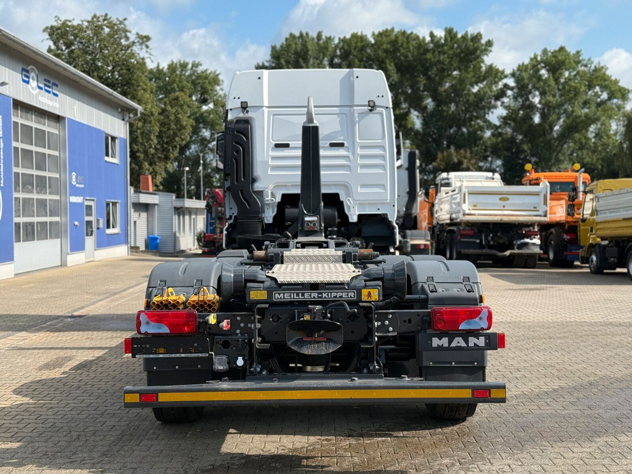 MAN TGX 26.520 6x2 Abrollkipper MEILLER RS 21.70 - Camion ampliroll: photos 4 MAN TGX 26.520 6x2 Abrollkipper MEILLER RS 21.70 - Camion ampliroll: photos 4