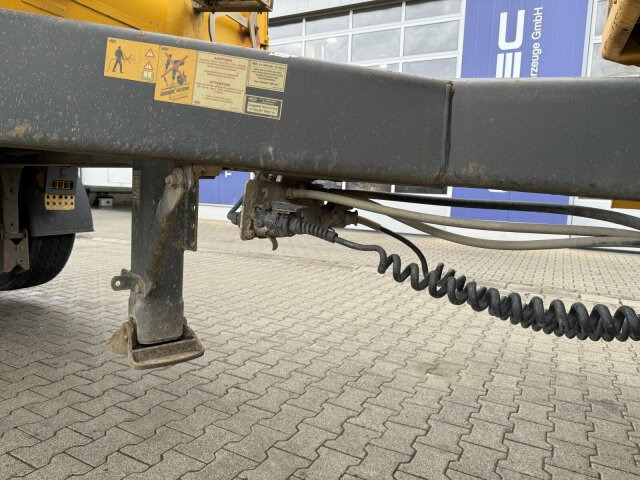 Meiller Anhänger TANDEM Dreiseitenkipper Liftachse - Remorque benne: photos 3 Meiller Anhänger TANDEM Dreiseitenkipper Liftachse - Remorque benne: photos 3