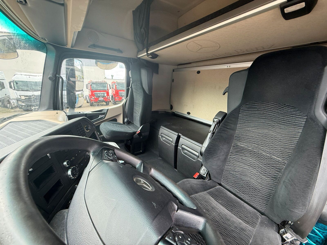 Mercedes-Benz ACTROS 2545 6x2 Pritsche Kran Palfinger PK20001K en crédit-bail Mercedes-Benz ACTROS 2545 6x2 Pritsche Kran Palfinger PK20001K: photos 8
