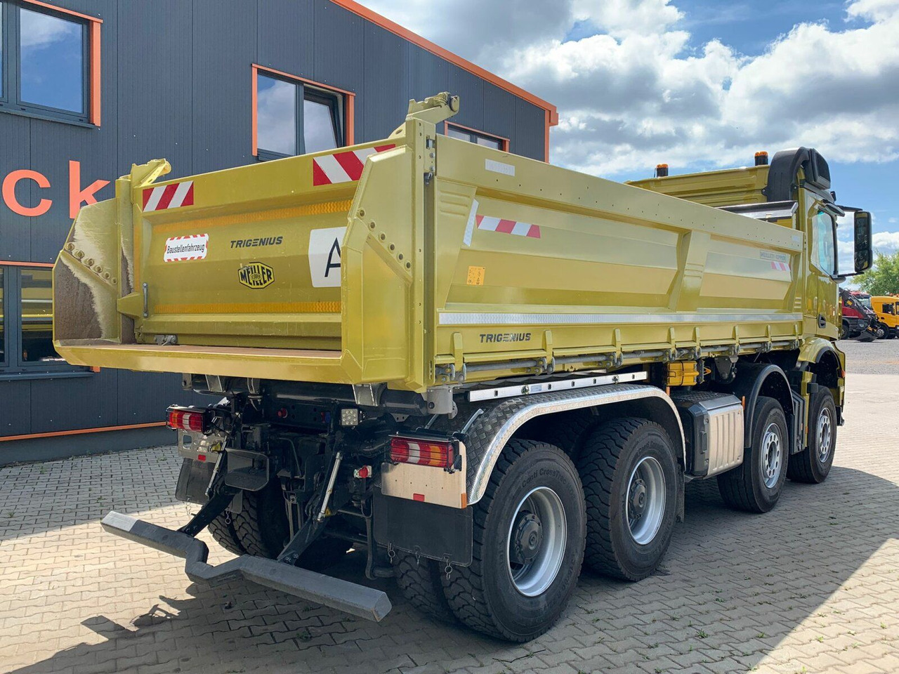 Mercedes-Benz AROCS 3248 8x4 Euro 6 Meiller Kipper Bordmatik - Camion benne: photos 5 Mercedes-Benz AROCS 3248 8x4 Euro 6 Meiller Kipper Bordmatik - Camion benne: photos 5
