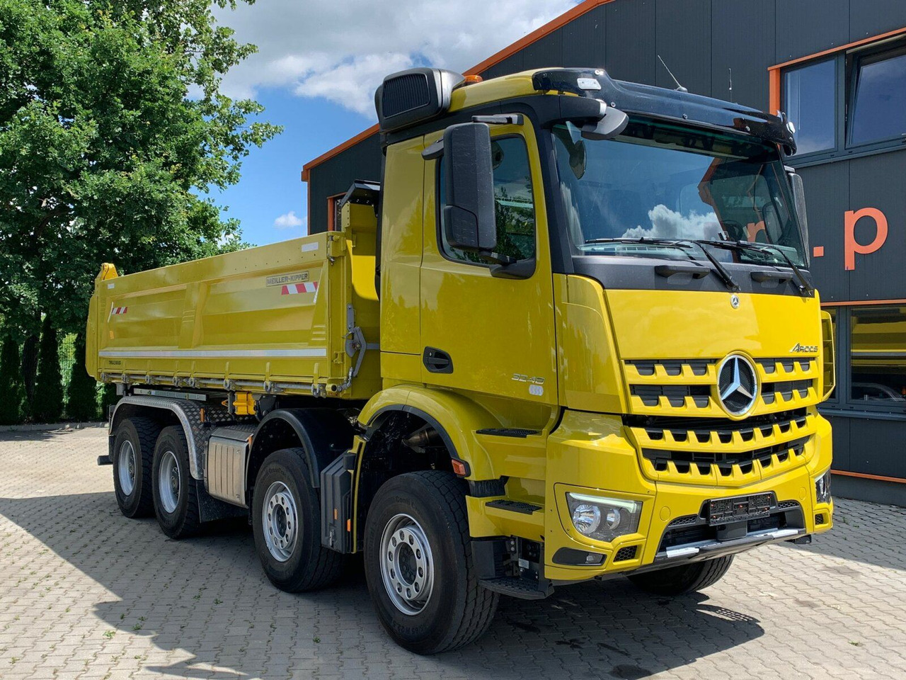 Mercedes-Benz AROCS 3248 8x4 Euro 6 Meiller Kipper Bordmatik - Camion benne: photos 3 Mercedes-Benz AROCS 3248 8x4 Euro 6 Meiller Kipper Bordmatik - Camion benne: photos 3
