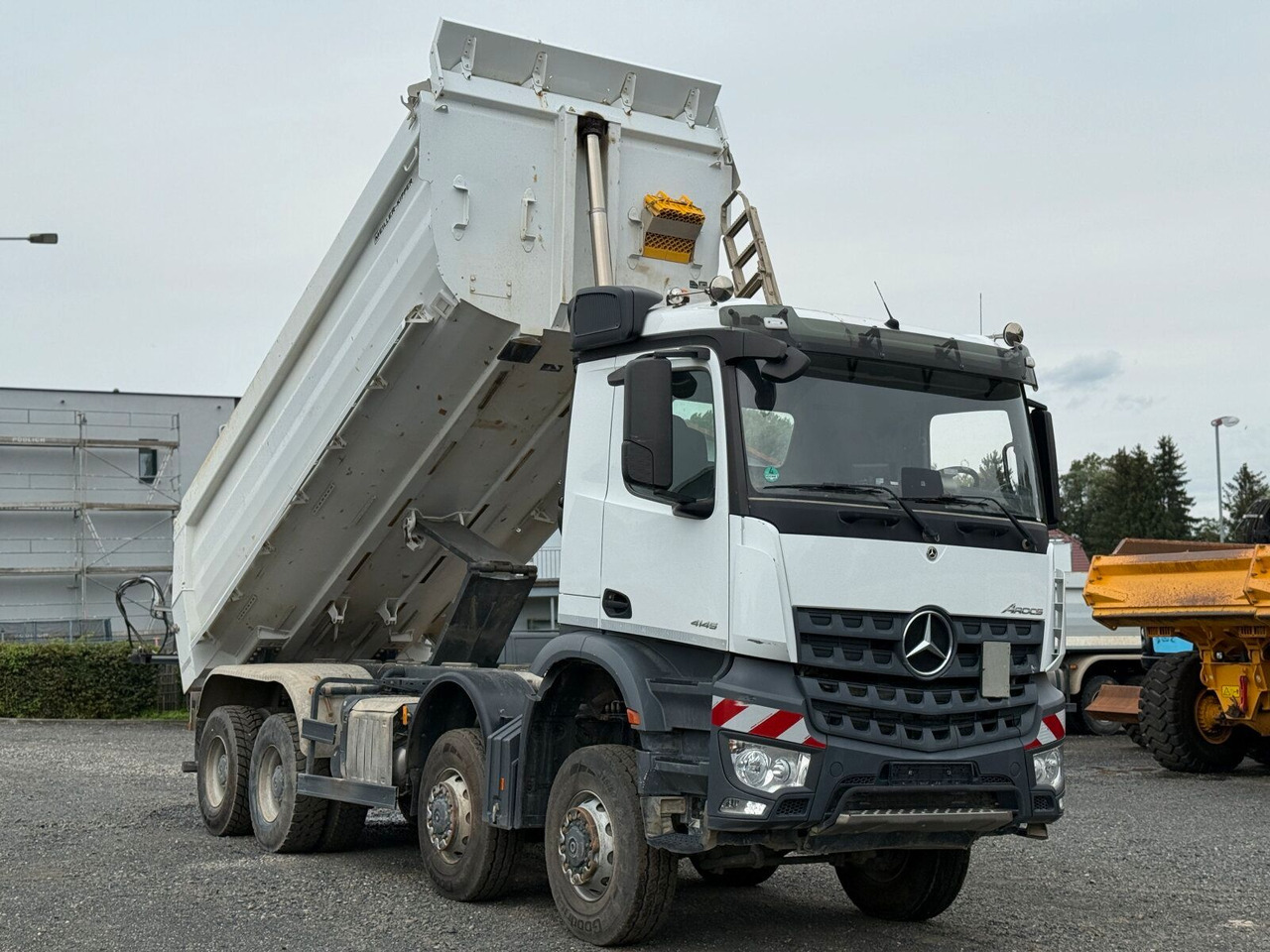 Mercedes-Benz AROCS 4145 8x8 Meiller Muldenkipper - Camion benne: photos 2 Mercedes-Benz AROCS 4145 8x8 Meiller Muldenkipper - Camion benne: photos 2
