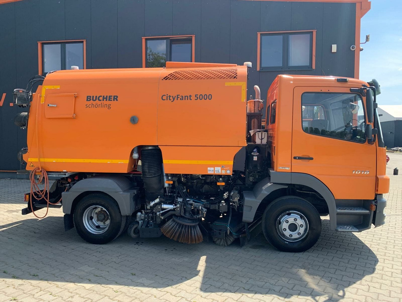 Mercedes-Benz Atego Kehrmaschine BUCHER CITYFANT 5000 - Balayeuse de voirie: photos 2 Mercedes-Benz Atego Kehrmaschine BUCHER CITYFANT 5000 - Balayeuse de voirie: photos 2