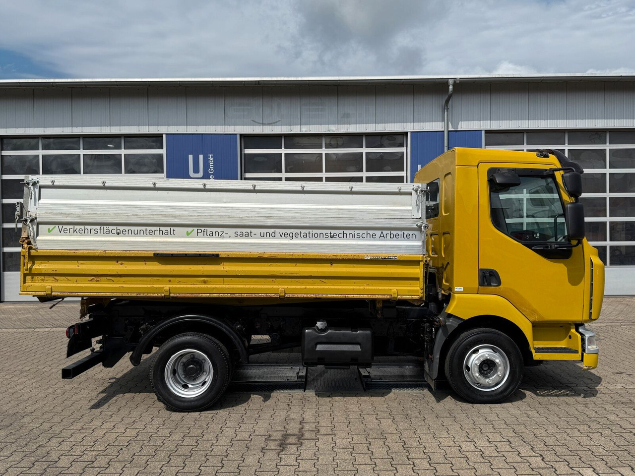 Renault Midlum 4x2 Euro 3 Dreiseitenkipper Meiller - Utilitaire benne: photos 2 Renault Midlum 4x2 Euro 3 Dreiseitenkipper Meiller - Utilitaire benne: photos 2