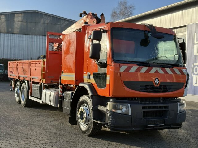 Renault Premium Lander Pritsche mit Kran FASSI - Camion grue, Camion plateau: photos 1 Renault Premium Lander Pritsche mit Kran FASSI - Camion grue, Camion plateau: photos 1