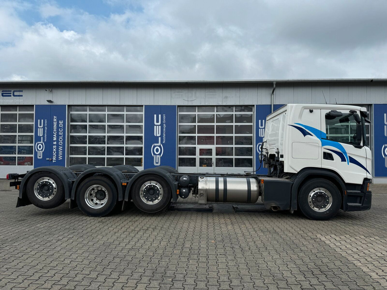 Scania G 410 B8x2*6 NB LNG Fahrgestell Nebenantrieb - Camion citerne, Camion grue: photos 4 Scania G 410 B8x2*6 NB LNG Fahrgestell Nebenantrieb - Camion citerne, Camion grue: photos 4