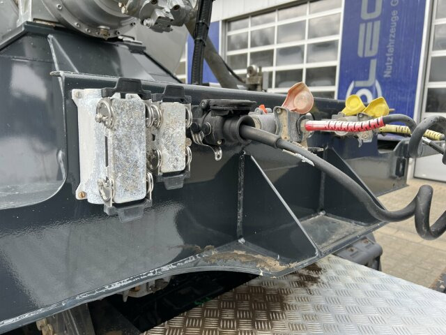 Schwing Stetter Betonmischer Auflieger 10 m³ - Semi-remorque malaxeur: photos 2 Schwing Stetter Betonmischer Auflieger 10 m³ - Semi-remorque malaxeur: photos 2