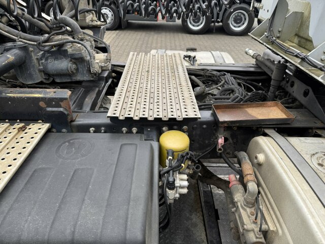 MAN TGS 18.440 4x4H Eur 5 Sattelzugmaschine - Tracteur routier: photos 4 MAN TGS 18.440 4x4H Eur 5 Sattelzugmaschine - Tracteur routier: photos 4