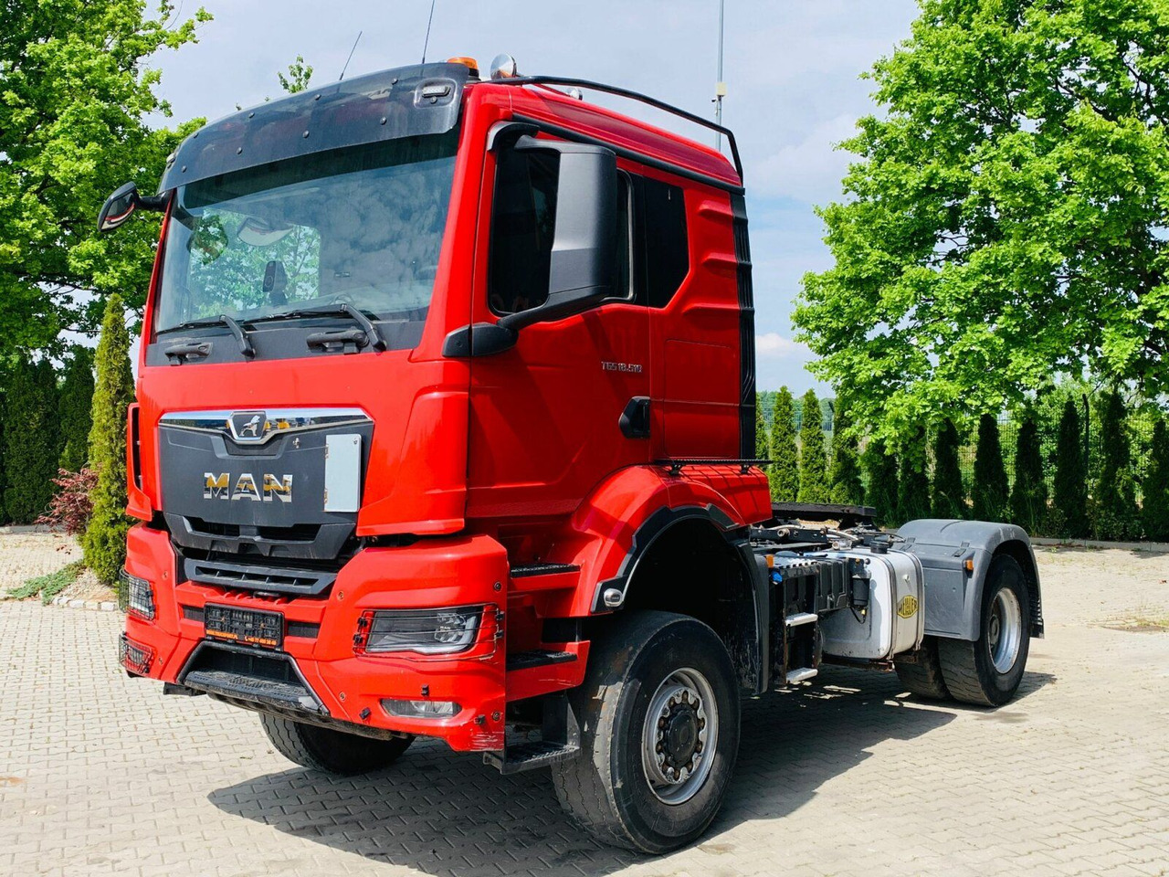 MAN TGS 18.510 4x4 SZM - Kipphyd. Blatt Luft Pritard - Tracteur routier: photos 2 MAN TGS 18.510 4x4 SZM - Kipphyd. Blatt Luft Pritard - Tracteur routier: photos 2