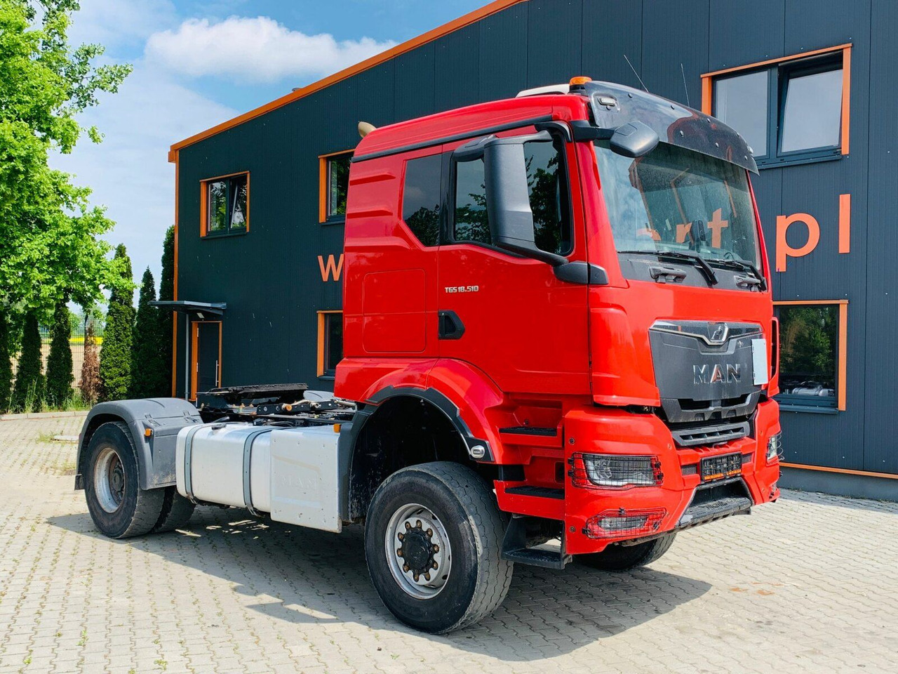 MAN TGS 18.510 4x4 SZM - Kipphyd. Blatt Luft Pritard - Tracteur routier: photos 1 MAN TGS 18.510 4x4 SZM - Kipphyd. Blatt Luft Pritard - Tracteur routier: photos 1