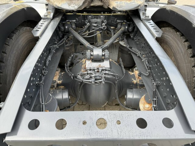 Tracteur routier Mercedes-Benz ACTROS 1846 4x4 HAD Eur 6 Kipphydraulik Retarder: photos 14