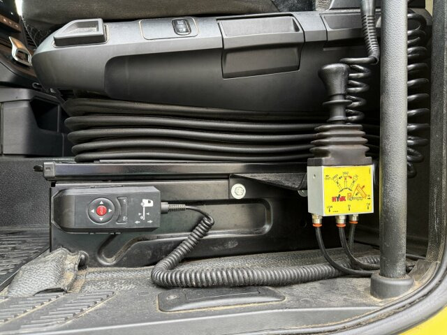 Mercedes-Benz ACTROS 1846 4x4 HAD Euro 6 Kipphydraulik - Tracteur routier: photos 5 Mercedes-Benz ACTROS 1846 4x4 HAD Euro 6 Kipphydraulik - Tracteur routier: photos 5