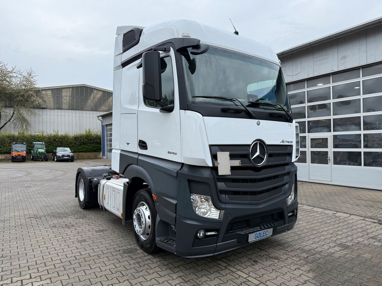 Mercedes-Benz Actros 1845 SZM 4x2 Retarder Kipphydraulik - Tracteur routier: photos 1 Mercedes-Benz Actros 1845 SZM 4x2 Retarder Kipphydraulik - Tracteur routier: photos 1