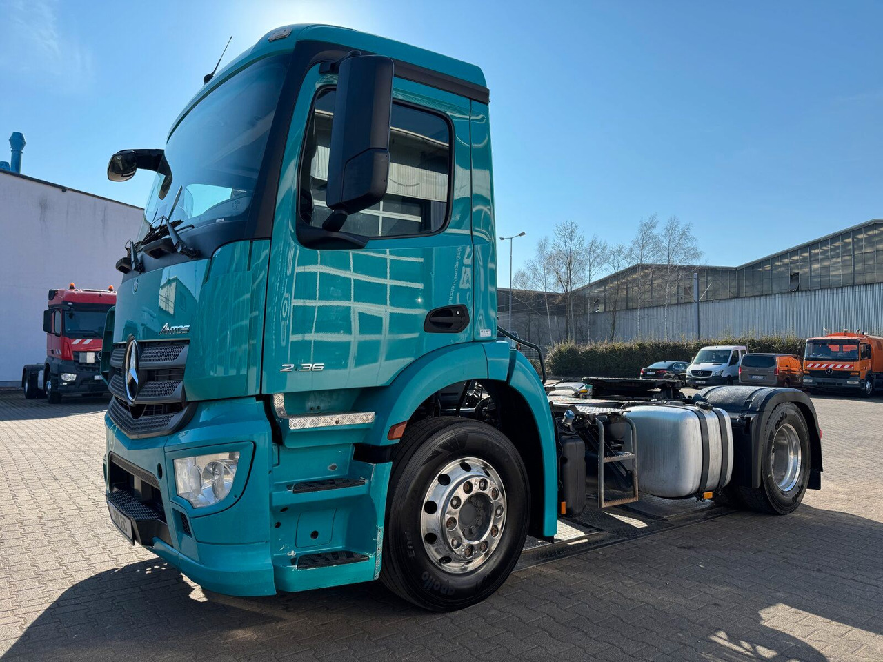 Mercedes-Benz Antos 2136 4x2 SZM Retarder Kipphyd. - Tracteur routier: photos 2 Mercedes-Benz Antos 2136 4x2 SZM Retarder Kipphyd. - Tracteur routier: photos 2