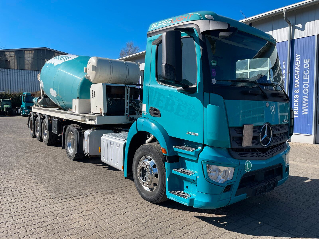 Mercedes-Benz Antos 2136 4x2 SZM Retarder Kipphyd. *Betonaufl. - Tracteur routier: photos 1 Mercedes-Benz Antos 2136 4x2 SZM Retarder Kipphyd. *Betonaufl. - Tracteur routier: photos 1