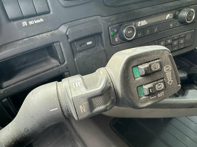 Scania R460 4x2 SZM Kipphydraulik Blatt/ Luft - Tracteur routier: photos 5 Scania R460 4x2 SZM Kipphydraulik Blatt/ Luft - Tracteur routier: photos 5