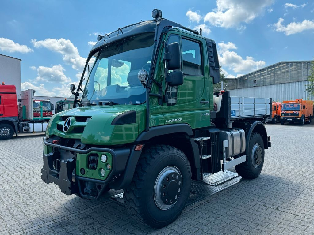Unimog U435 Kipper mit Reifendruckregelanlage - Camion benne: photos 2 Unimog U435 Kipper mit Reifendruckregelanlage - Camion benne: photos 2