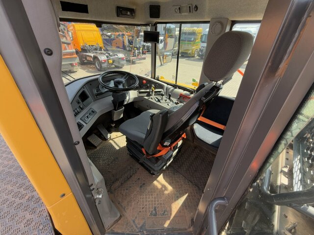 Volvo A25G Dumper 10.066 h Baujahr 2021 - Tombereau articulé: photos 5 Volvo A25G Dumper 10.066 h Baujahr 2021 - Tombereau articulé: photos 5
