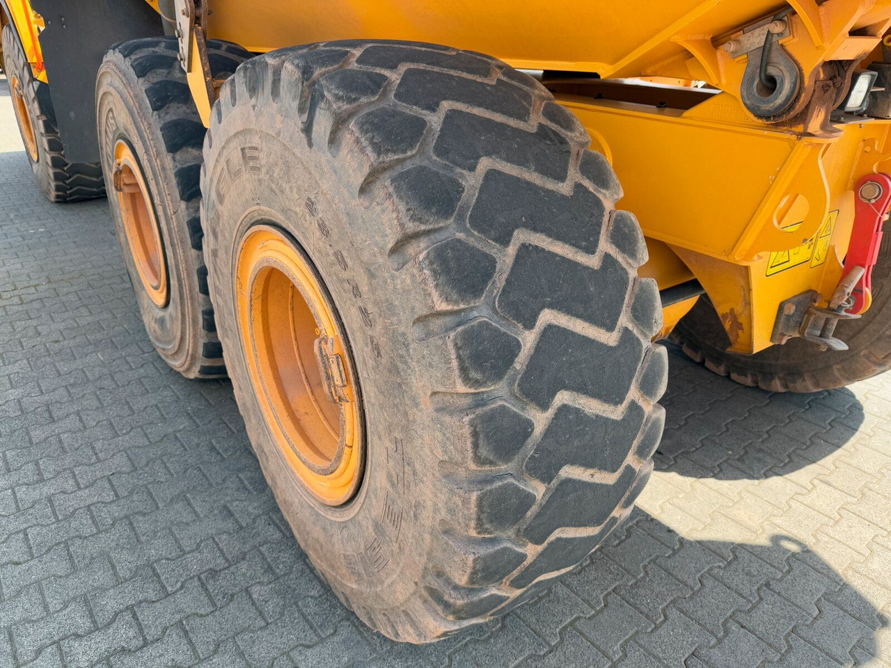 Tombereau articulé Volvo A25G Dumper 10.066 h Baujahr 2021: photos 30
