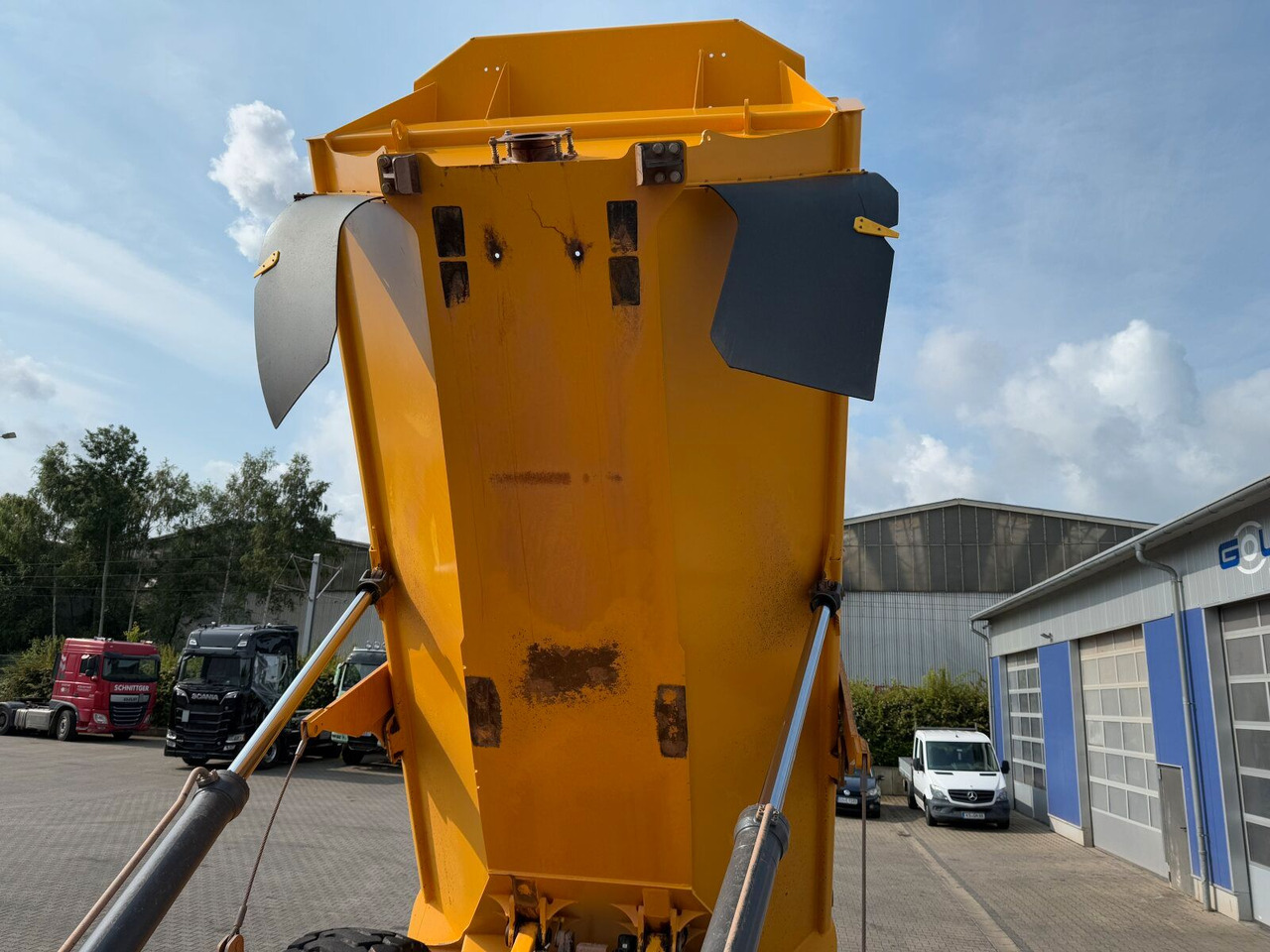 Camion multibenne Volvo A25G Dumper 9.722 h Baujahr 2021: photos 27